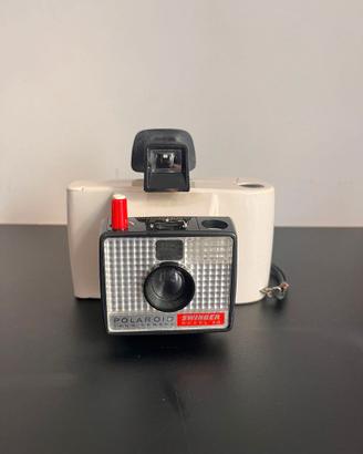 Polaroid swinger model 20