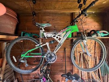 Bicicletta biammortizzata