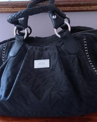 Borsa nera Armani Collezioni pelle Made in Italy