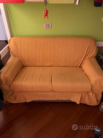 Divano 2 posti