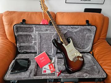 American Fender Stratocaster 70°Anniversary nuova