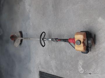 Zenoah G5K decespugliatore prodotto da Komatsu Zen