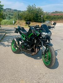 Kawasaki Z900 2023 (125 cv)