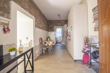 3 LOCALI A MARCELLINA