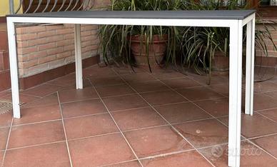 Tavolo da giardino