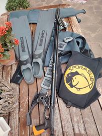 Pesca Apnea (pinne,fucile,pesi,schienalino,muta)