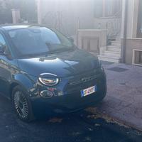 Fiat 500e icon 42kwh