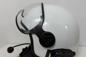 Casco momo design con interfono