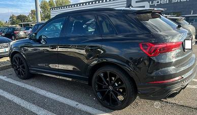 AUDI RS Q3 SPB quattro S tronic