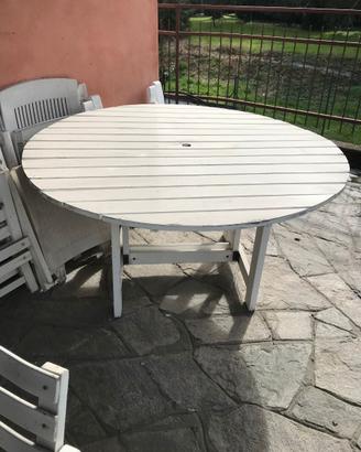 Tavolo in legno diametro 140cm 6 sedie vintage.