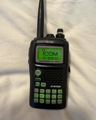 Icom IC-E92D Vhf Uhf digital tranceiver