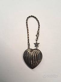 Meraviglioso charm portachiavi argento 925 antico