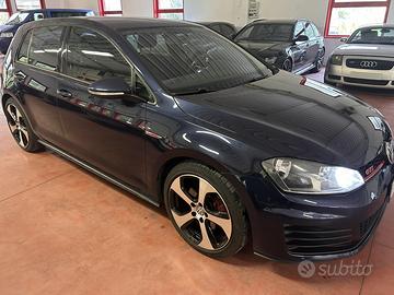GOLF GTI 7