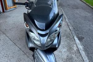 SUZUKI BURGMAN 400 K7