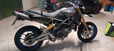 Aprilia Dorsoduro 2012