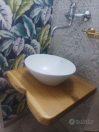 MENSOLA CON LAVABO E RUBINETTERIA