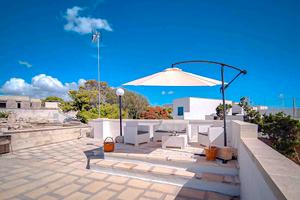 Terrazza fronte spiaggetta 3 doppie mancaversa