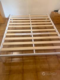Struttura letto Rete Doghe essenziale bianco Letto