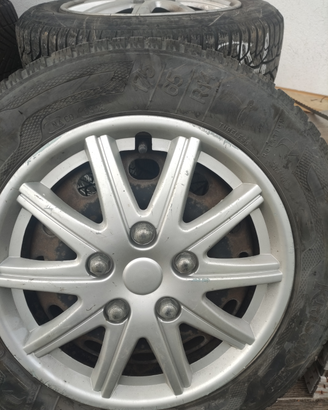 4 pneumatici kleber invernali 175 65R14 82T