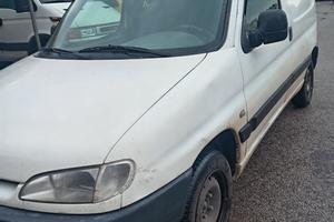 FURGONE PEUGEOT RANCH 