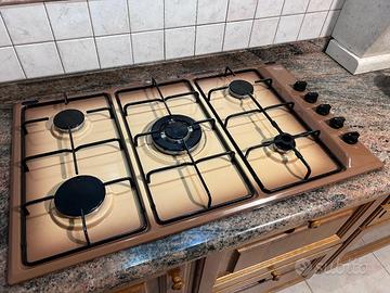 piano cottura DeLonghi 