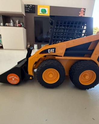 bruder 02481 - Minipala Cat con benna frontale