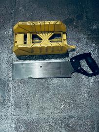 Taglia cornici stanley