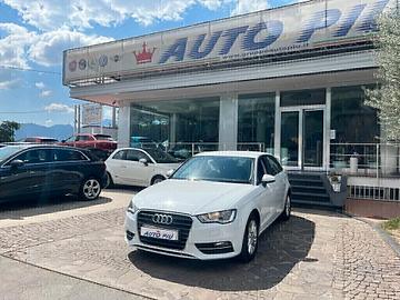 Audi A3 1.6 TDI Ambition GUIDA INGLESE automatica