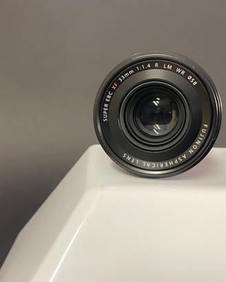 Fujifilm XF 33mm f/1,4 R LM WR