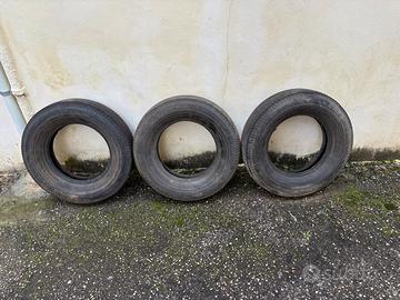 3 gomme auto 500 di epoca