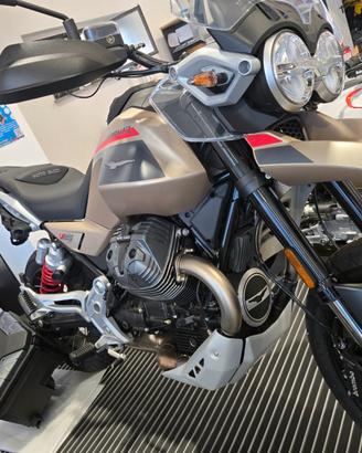 Moto Guzzi V85 TT - 2024