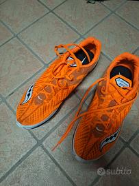 SCARPE CHIODATE ATLETICA