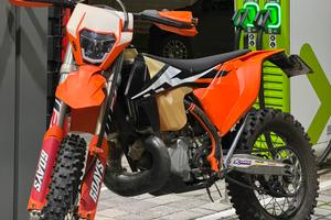 Ktm EXC 250 2t 2017 ultimo modello a carburatore