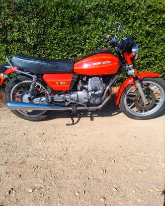 Moto Guzzi V50||.    1979