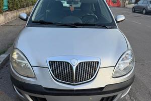 Lancia Ypsilon 1.2 benzina (x neopatentati)