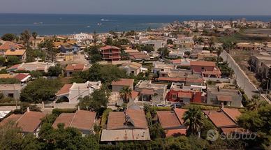 Marzamemi: villaggio-camping con spiaggia privata