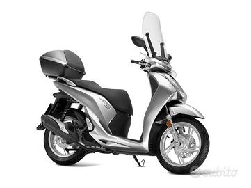 Honda SH 150 anno 2005 e 7768 km accessoriato