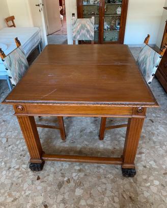 Tavolo Antico in Legno Pregiato