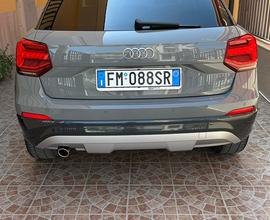 Audi q2 S-Line interno/esterno perfetta