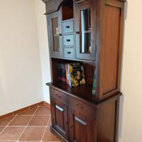 mobile in legno.