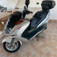 scooter Yamaha mbk skyliner 250