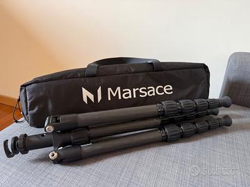 Treppiede in Carbonio Marsace ET-1551T
