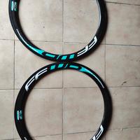 cerchi bici in carbonio 