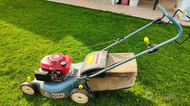 Rasaerba HONDA a scoppio