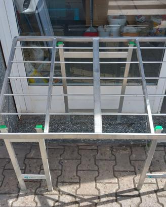 Scaffali in alluminio e ferro