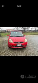 Ford fiesta 1.4 benzina automatica