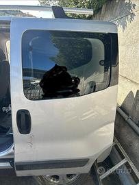 Porte posteriori Qubo