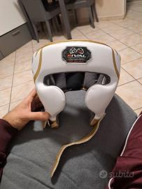 caschetto boxe rival