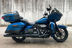 Road Glide Limited bicolor. 8152 km