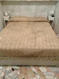 COPRILETTO MATRIMONIALE AD UNCINETTO, color ecrù